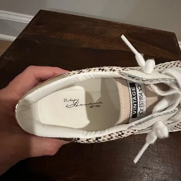 Vintage Havana Sneaker - Picture 7 of 8